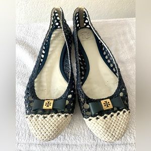 Tory Burch woven leather blue white ballerina flats 8.5. Used